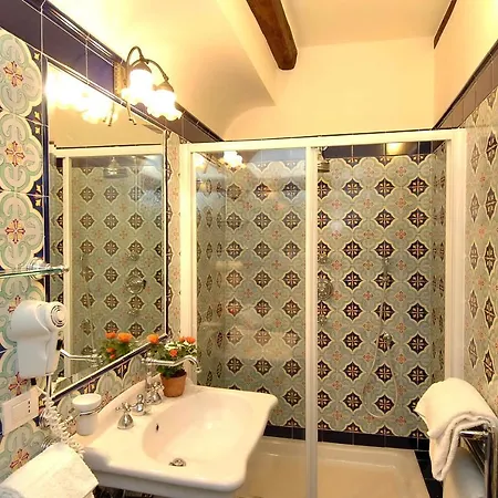 Sleeps 12 Pool Air Con Wifi *